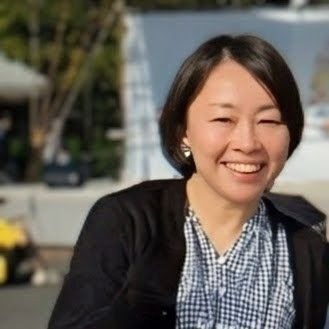 監事 田中 佳世子 肖像2